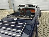V�trn� clona Triumph TR4/TR6