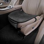 Univerz�ln� podsed�k pro p�edn� sedadla - semi�ov� Smoked