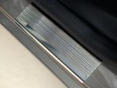 Kryty prah�-nerez+plast Bestune B70