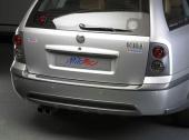 Plastov� pr�h p�t�ch dve�� �koda Octavia I Combi - �ern� se st��brnou vlo�kou