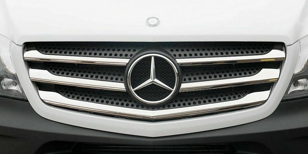 Nerez li�ty p�edn� masky Mercedes Sprinter W906 Facelift 2013+