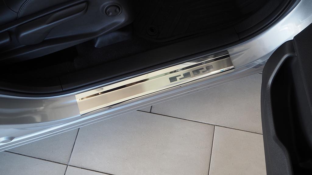 Kryty prah�-nerez HONDA CR-V V