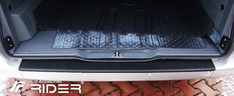 Plastov� kryt zadn�ho n�razn�ku Mercedes Viano