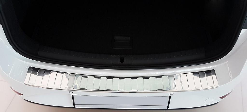 Kryt prahu zadnch dve Seat Leon IV Sportstourer