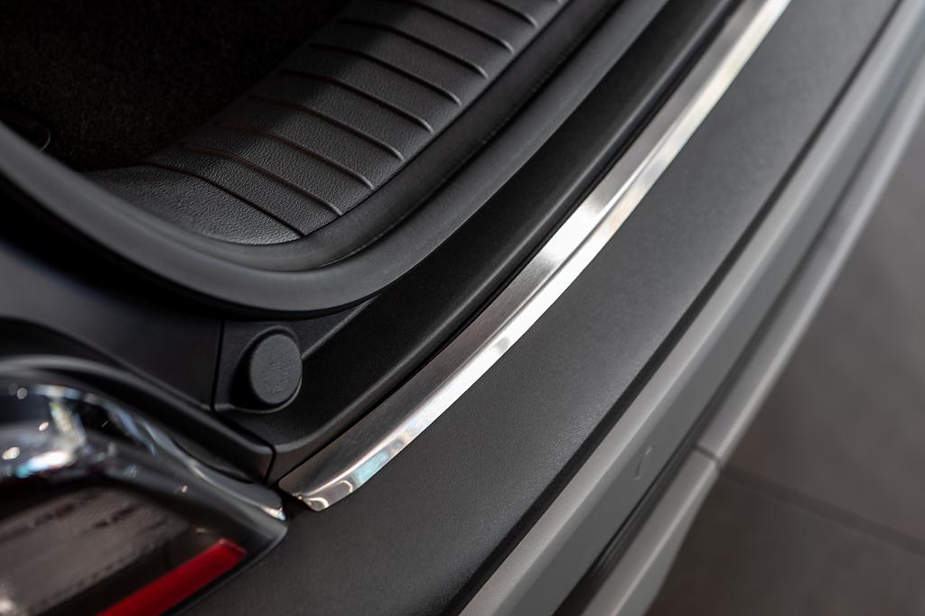 NEREZ kryt prahu zadnch dve Hyundai KONA