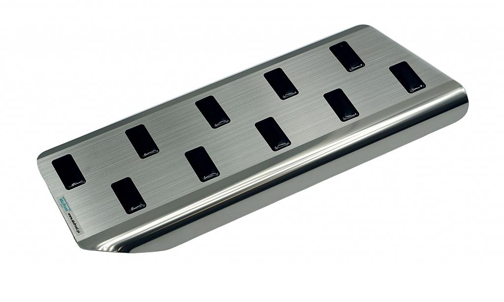 Oprka nohy - nerez, Volvo XC40