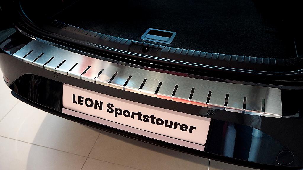 Kryt prahu ptch dve - nerez Seat Leon IV Kombi