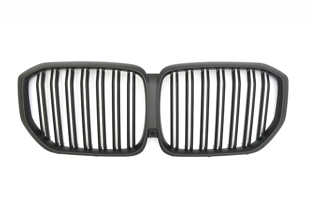 Maska-ledvinky pro BMW X5 G05 - ern, dvojit ebra