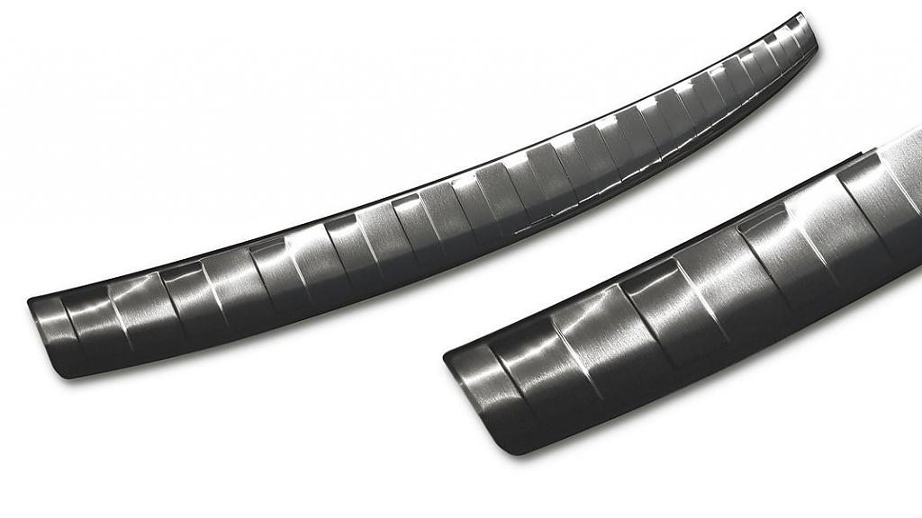 Kryt prahu zadn�ch dve�� Jeep Cherokee KL FL - �ern�