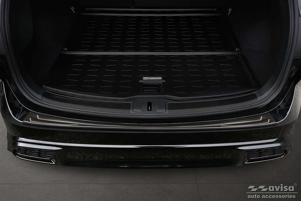 Kryt prahu zadních dveří Lexus RX V - černý - Spoilercentrum - online ...