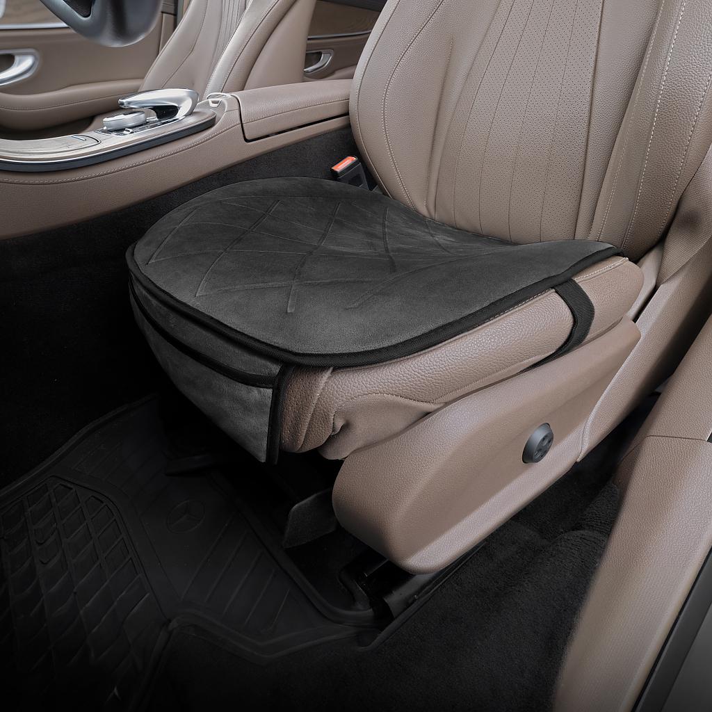 Univerzln podsedk pro pedn sedadla - semiov Smoked