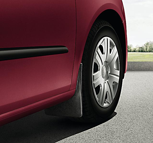 Lapa�e ne�istot - z�st�rky �koda Fabia II + Roomster - p�edn�, origin�l