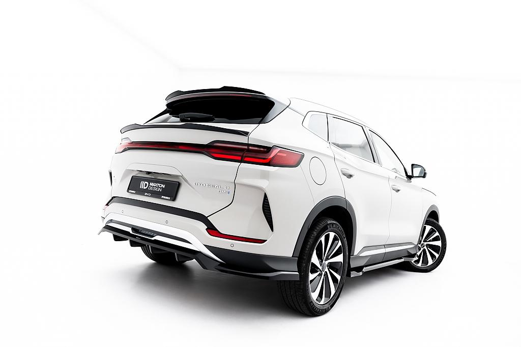 Zadn� spoiler n�razn�ku BYD Seal U Mk1 s �ebrov�n�m