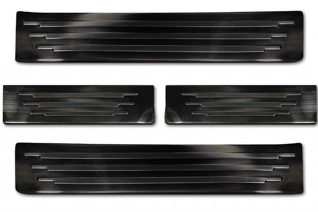 Avisa nerez kryty prah� �ern� dr�kovan� pro Toyota Hilux VIII