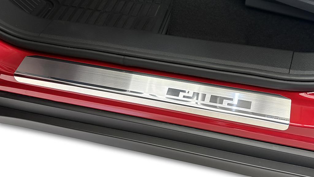 Kryty prah�-nerez Bestune T77