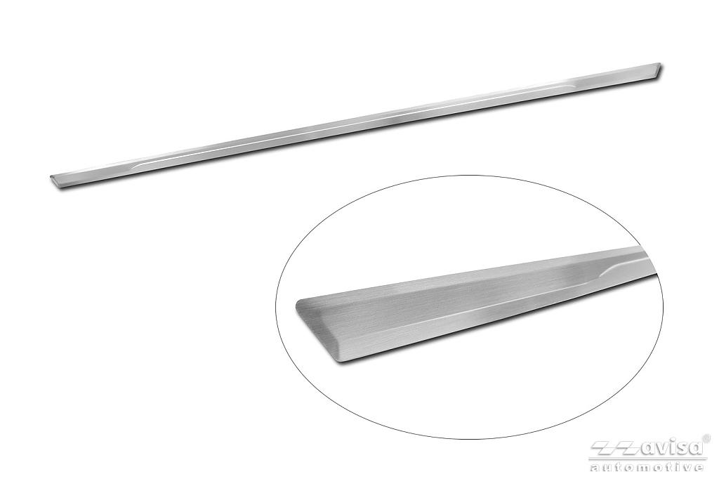 AVISA nerezov� li�ta nad SPZ pro �koda Superb IV liftback