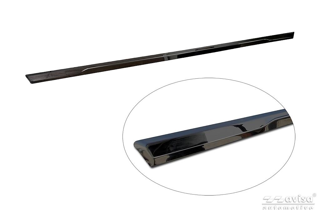 AVISA nerezov� li�ta nad SPZ pro �koda Superb IV liftback � �ern� lesk
