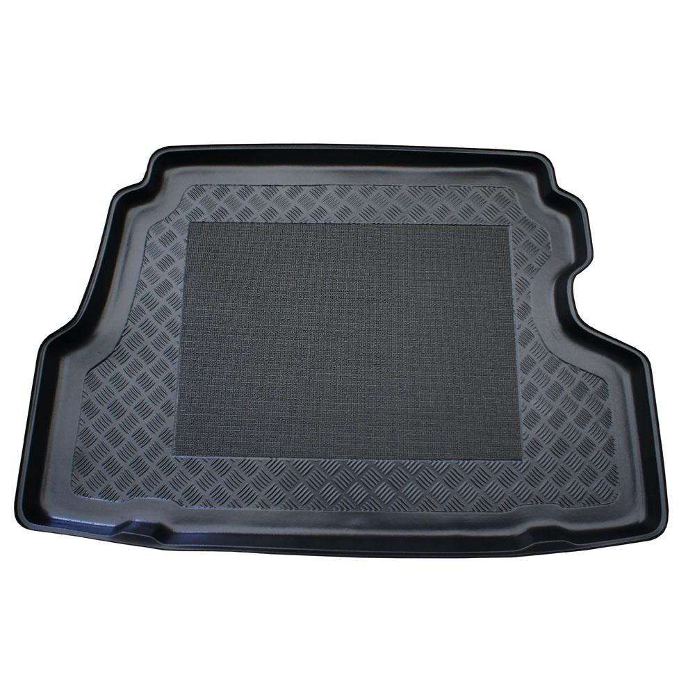 Vana kufru Volvo 440 4-dv��. sedan