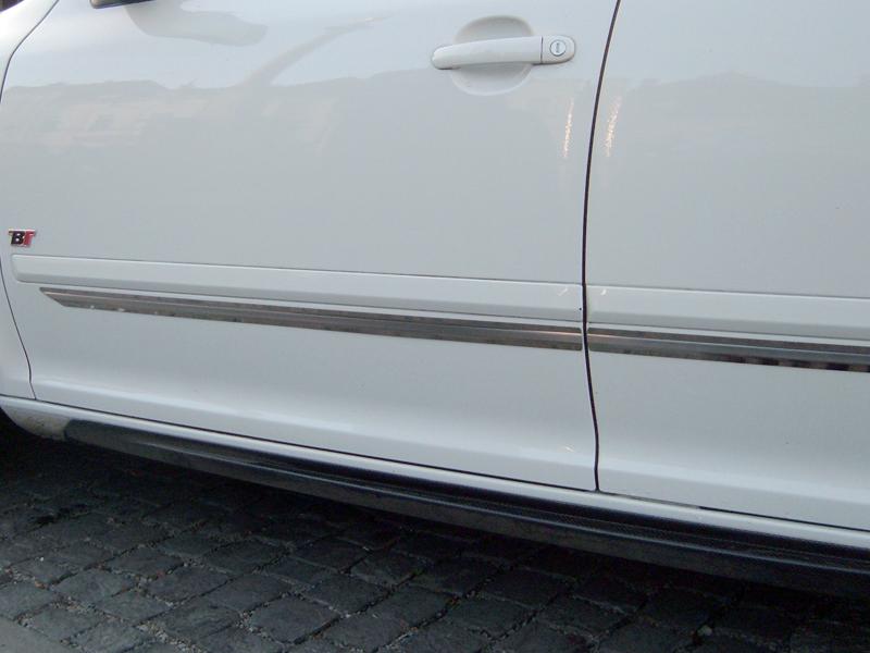 Nerezov� li�ty dve�� �KODA FABIA II